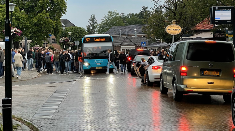 Gezellige chaos bij geslaagde derde editie Laornse Dorpskwis