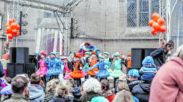 Kinderen zetten Lochem in beweging met hun dansmoves!