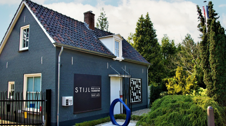 S T I J L - van galerij naar museum in Eefde