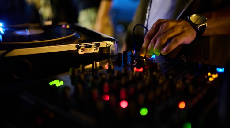 Bij Puls Open DJ Booth Sessions mag iedereen komen draaien