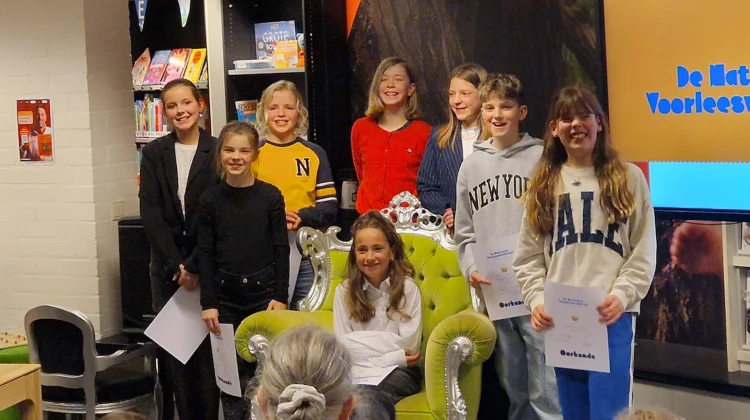 Filippa Stadhouders wint lokale voorleeswedstrijd in Lochem