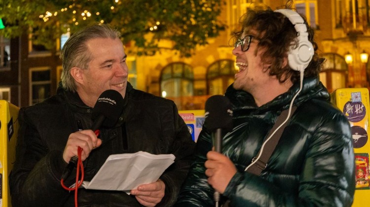 Ron Selles bedacht in 2010 radioshow The X Vibe