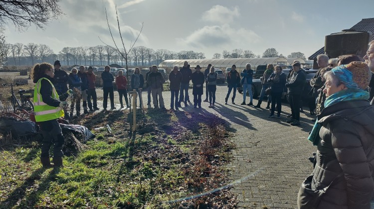 Buurtgenoten herstellen landschap Het Veen in Lochem