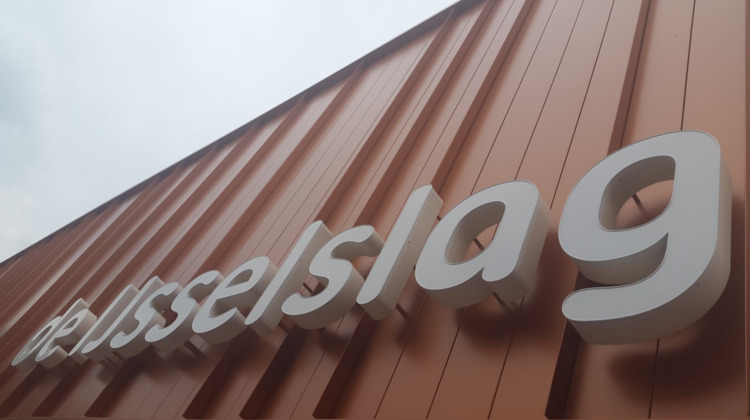 Zwembad de IJsselslag weer open na uitgebreid onderzoek