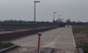 Buurt klaagt over hangjongeren Noorderhaven