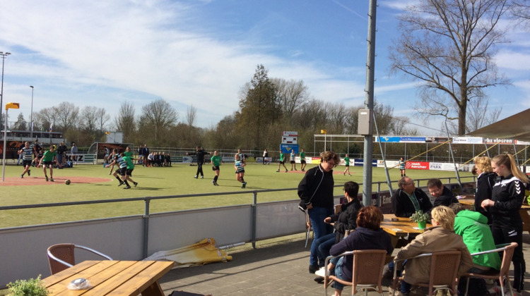 Politiek uit zorgen over sportveld KVZ
