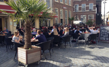 Zutphen geeft toestemming voor grotere horecaterrassen