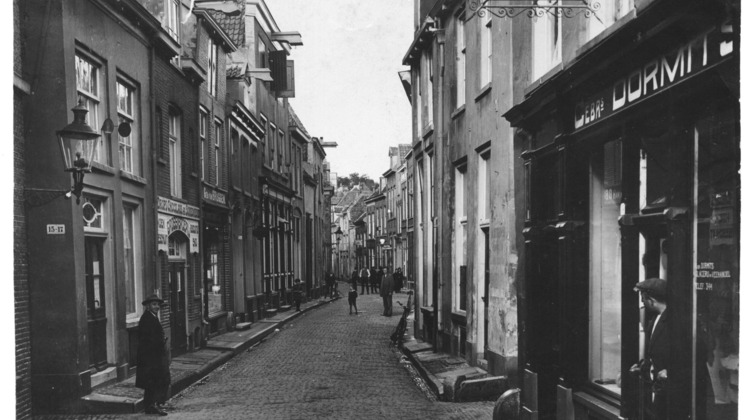 Met een stadswandeling terug in de tijd van Joods Zutphen