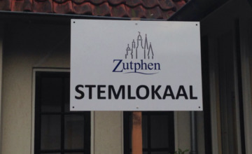 Zutphen kan het wel: Extra stemhokje tijdens gemeenteraadsverkiezingen 