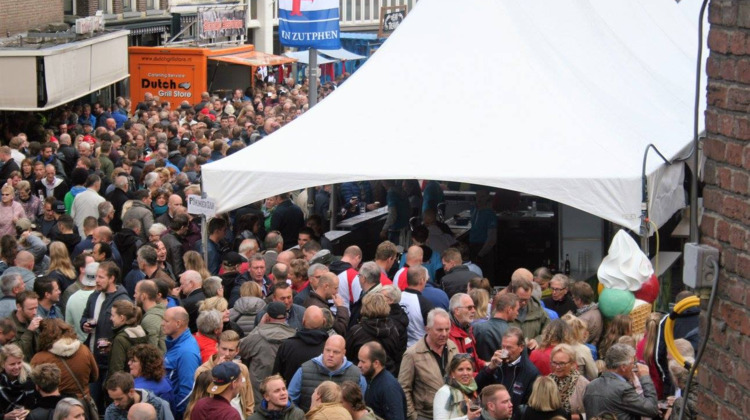 Zomerbreak: Bokbierdag, toen nog met optocht