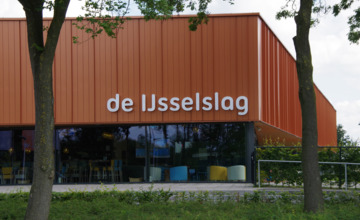 Het debacle genaamd zwembad de IJsselslag