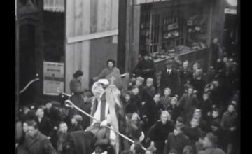 Nostalgie! Zo kwam Sinterklaas in 1940 aan in Zutphen