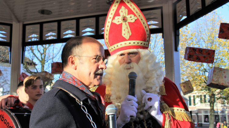 'Sinterklaas' is boos op het Sinterklaas Journaal