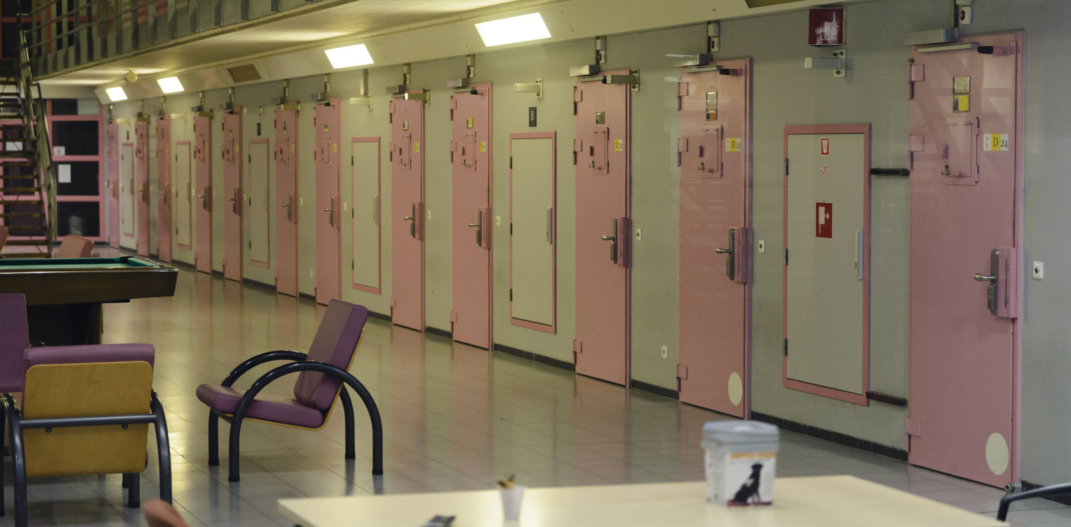 Alweer gedoe in de PI Achterhoek; reclassering niet of te laat ingelicht over vertrek gevangenen