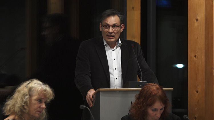 Brummense politiek staat achter Jan Alberts